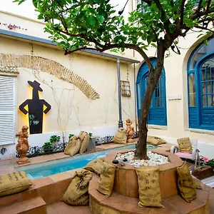 https://apartamentos-sharis.hotelsincadiz.net